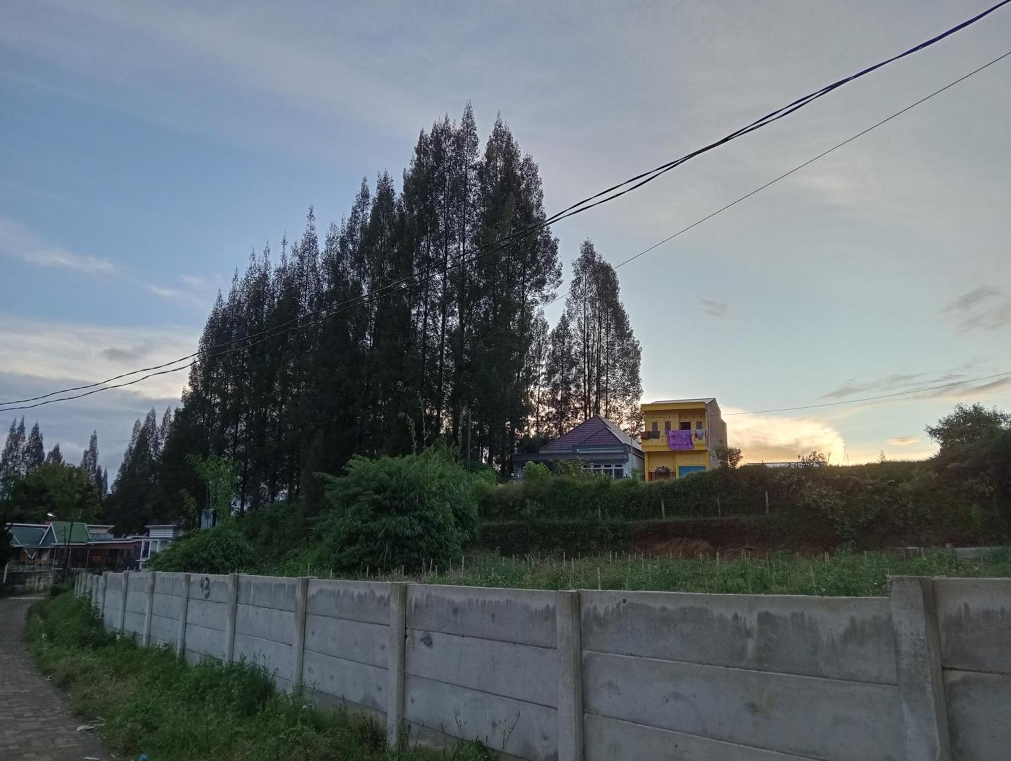 Vulkaan Homestay Berastagi Esterno foto